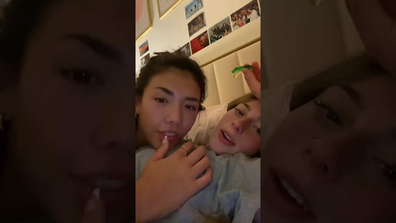 Lesbian Kissing on cam