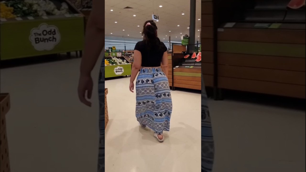 let's go shopping...🤗 #girl #girlshorts #shorts #shortsfeed #viralvideo