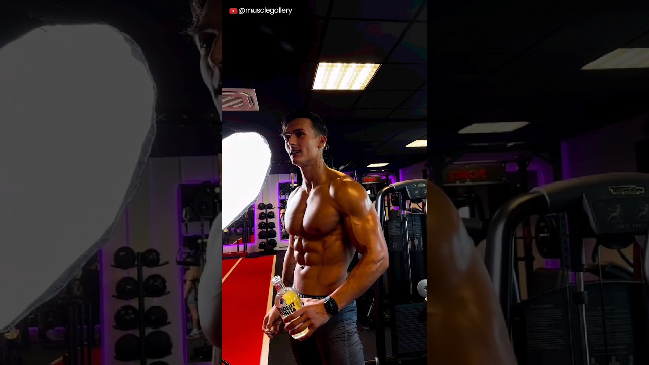 Levy Van Wilgen 🔥☀️ Handsome fitness guy #shorts