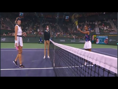 Leylah Fernandez beats A. Pavlyuchenkova to advance to 4rd round at Indian Wells #leylahFernandez