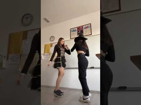 Çılgın liseliler sınıfı liseli dans akım videoları #shorts