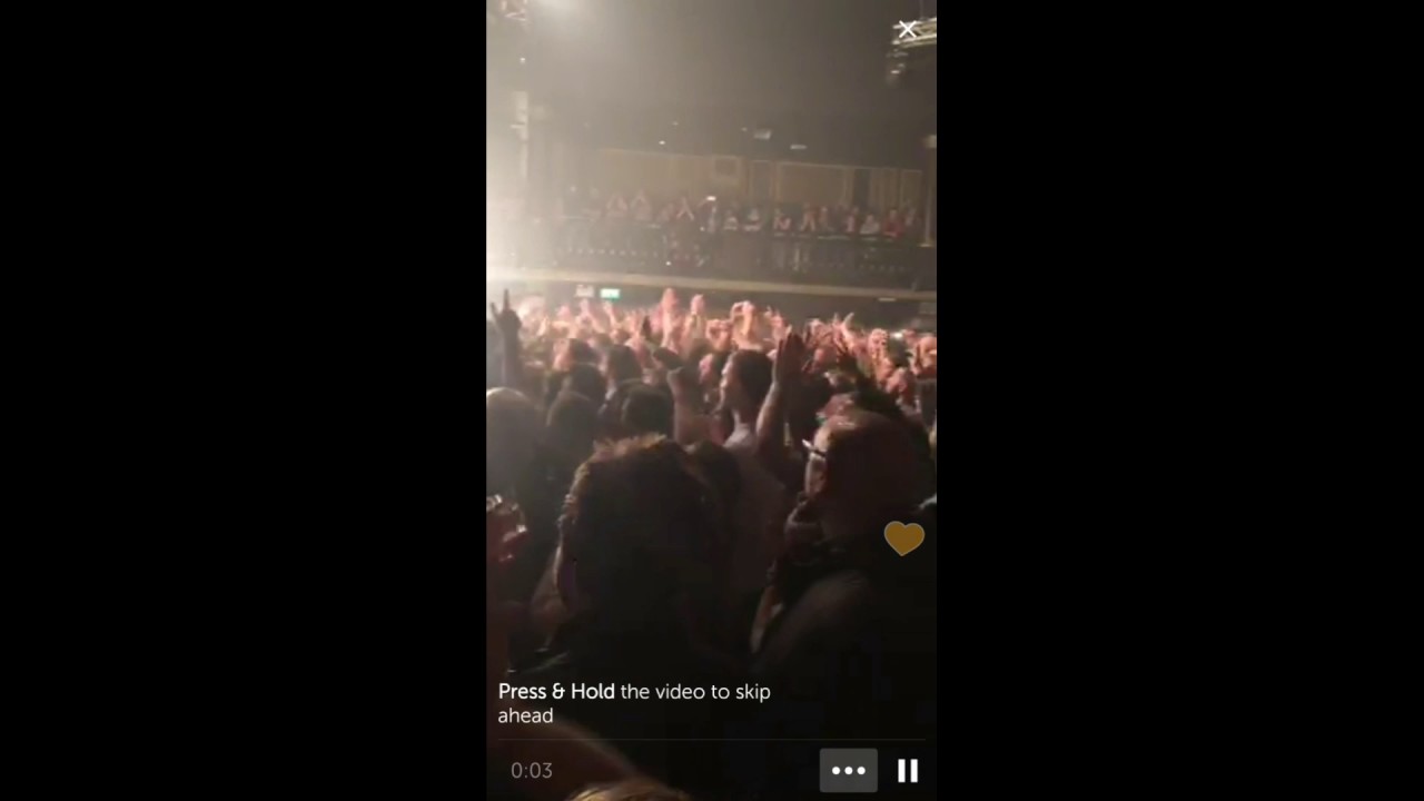 Liam Gallagher Periscope example