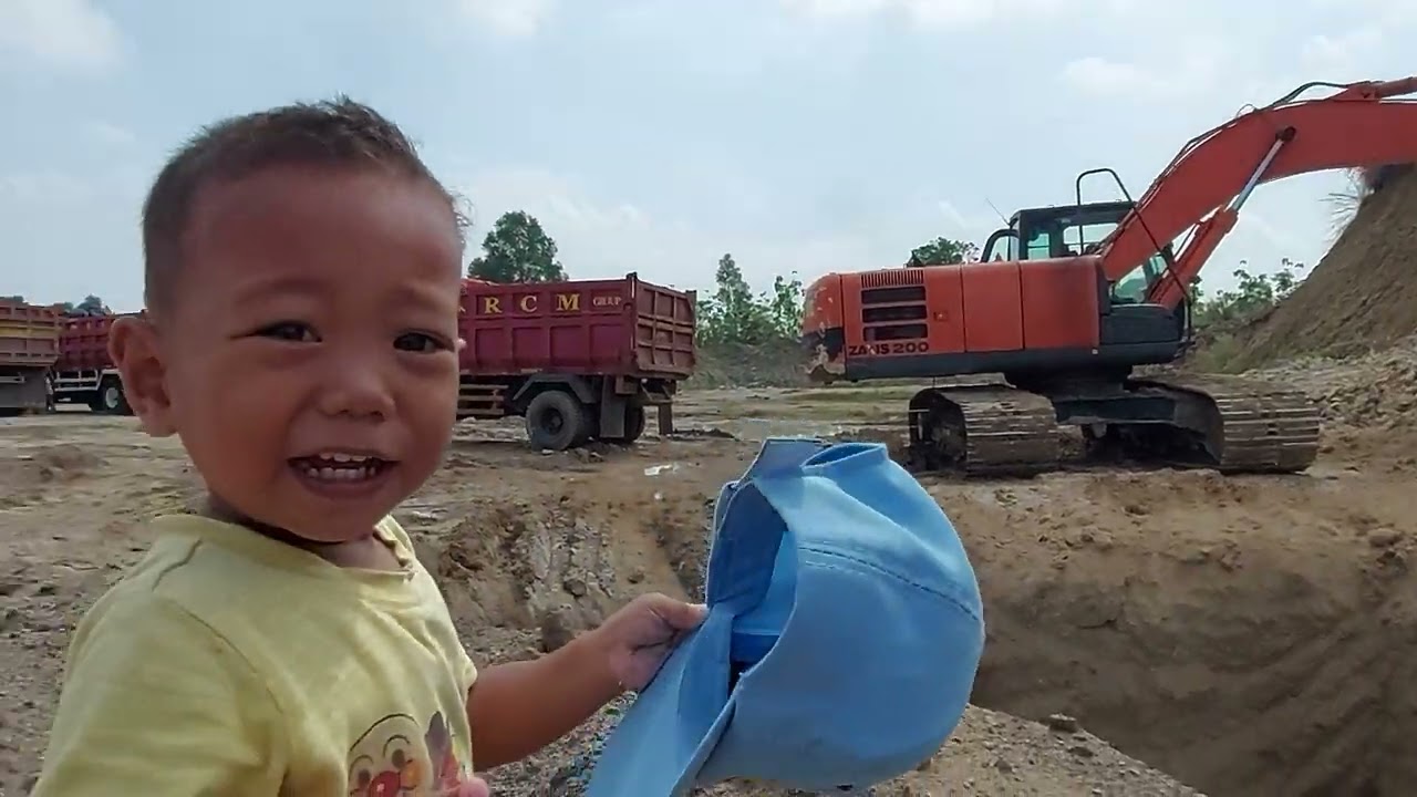liat beko smpe pipis di celana si bocil ngompol di tmpt beko...?