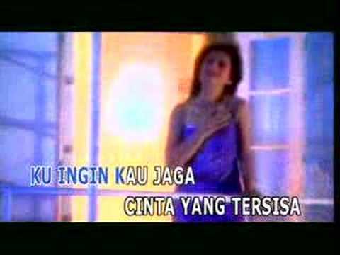 Lilis Karlina - Bulan Separuh