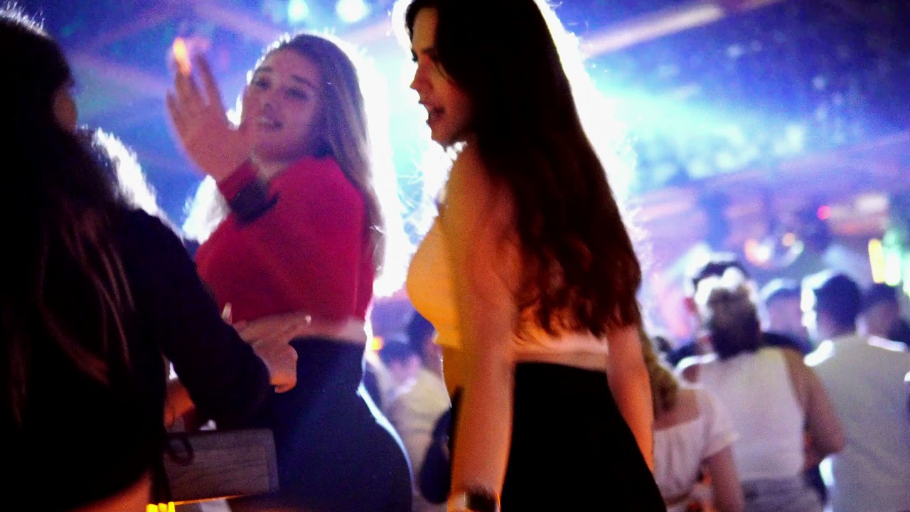 Limon Cello  İstanbul Night Club  2021 - Boris Brejcha - Blue Lake