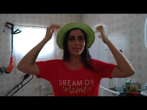 limpando a cozinha de um jeito diferente