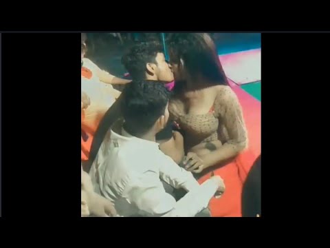 💋Lip-lock kiss in public 🔞 Lip-kiss status 😎 BOY'S ATTITUDE STATUS 🔥🔥