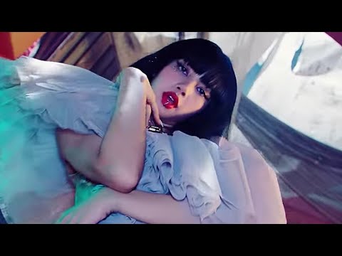 Lisa • Mask Off •