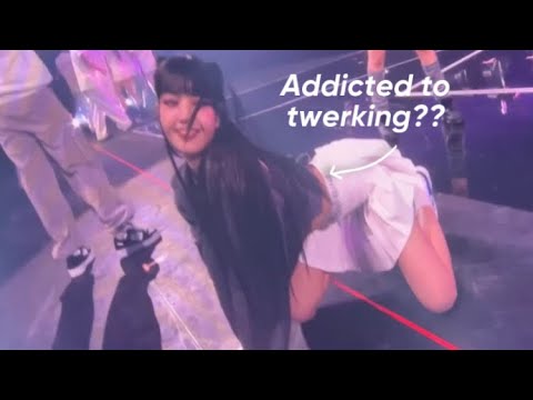 lisa twerking onstage for 1 minute straight