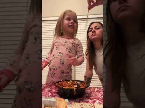 Little Girl Poops Her Pants While Eating Noodles With Mom - 1402902