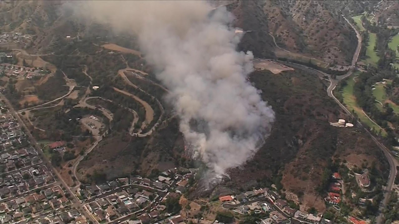 Live: Brush fire in Burbank