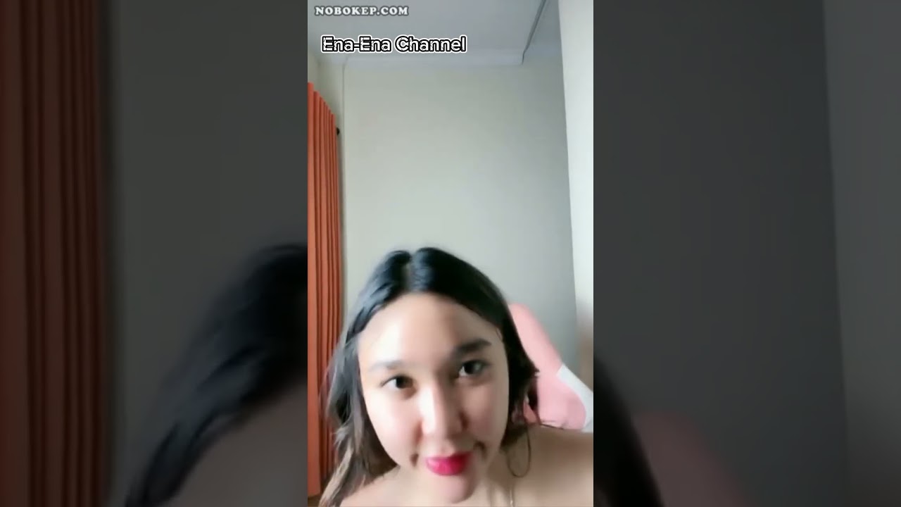 Live Brutal Adenia Dijamin bikin CR*T