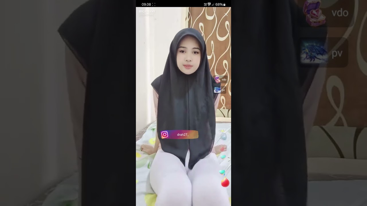 Live hijab hot viral