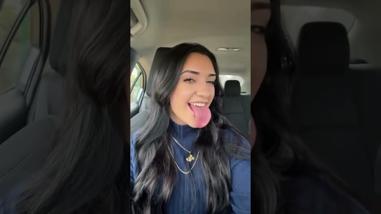Long Tongue girl 15 #tongue #longtongue #instagramreels #tongueout #tiktokchallenge
