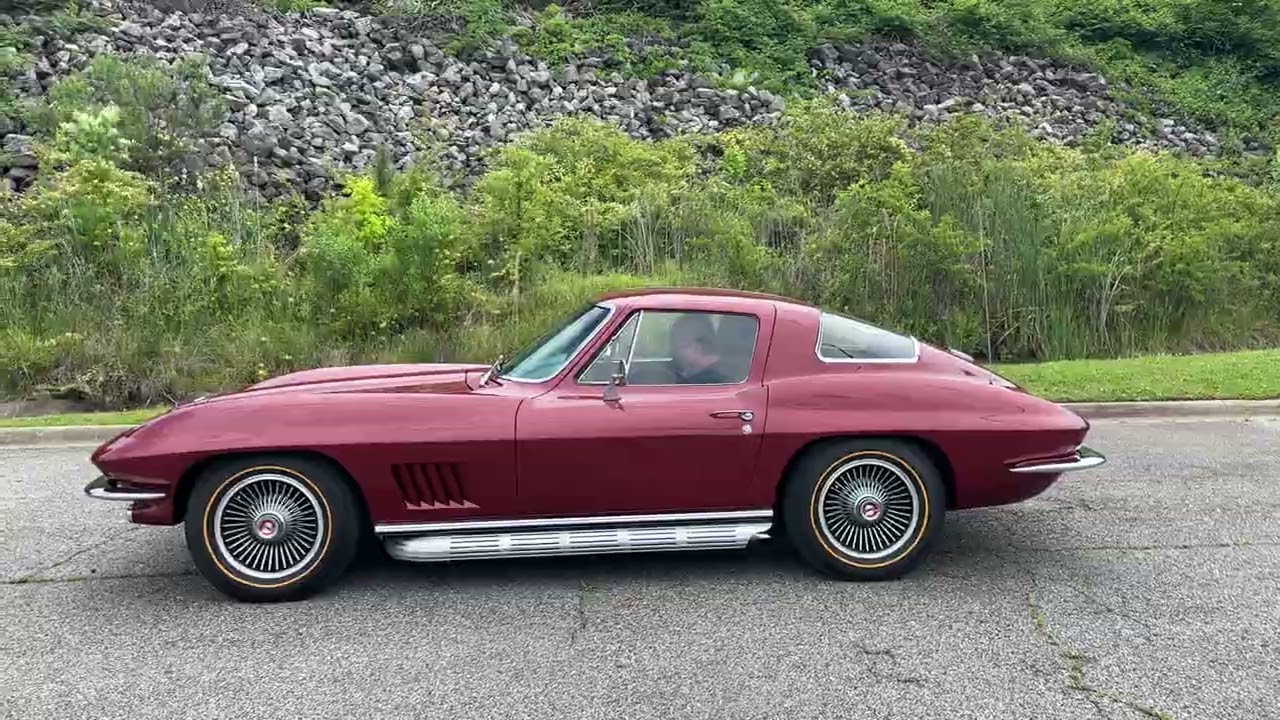 LOT #158 • 1967 CHEVROLET CORVETTE COUPE