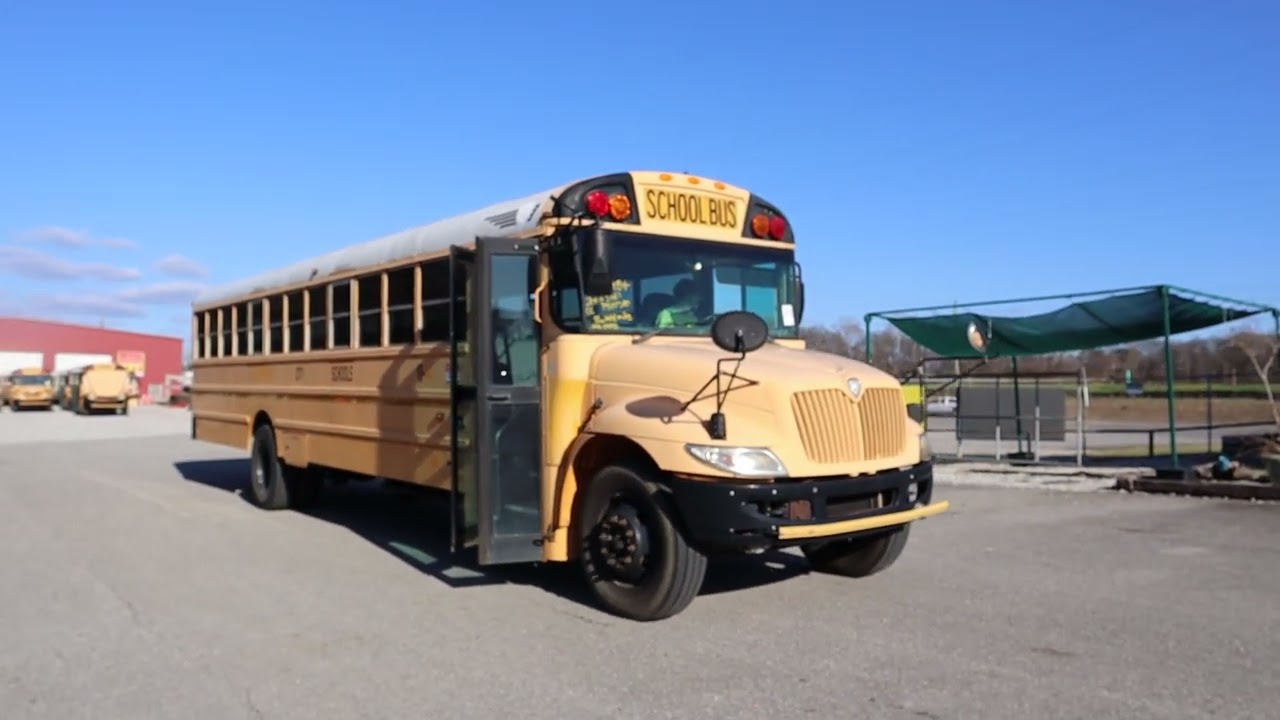 Lot 284-2010 International Bus