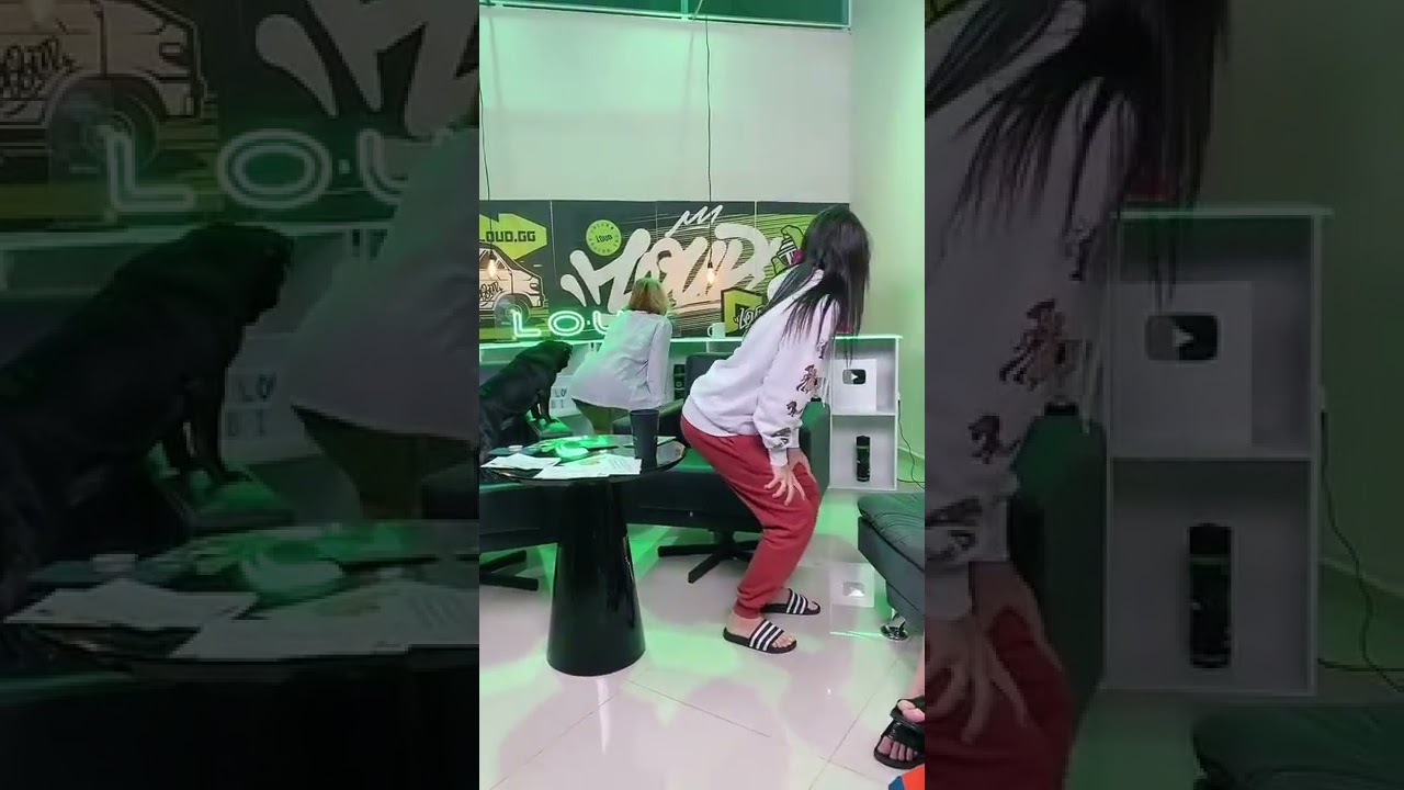 LOUD TAIGA E BABI REBOLANDO MUITO #shorts