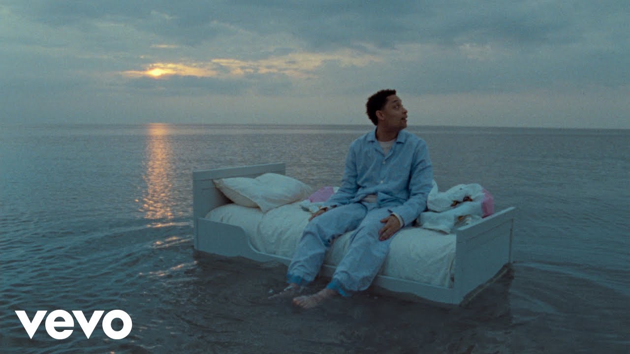 Loyle Carner - lyin (official video)