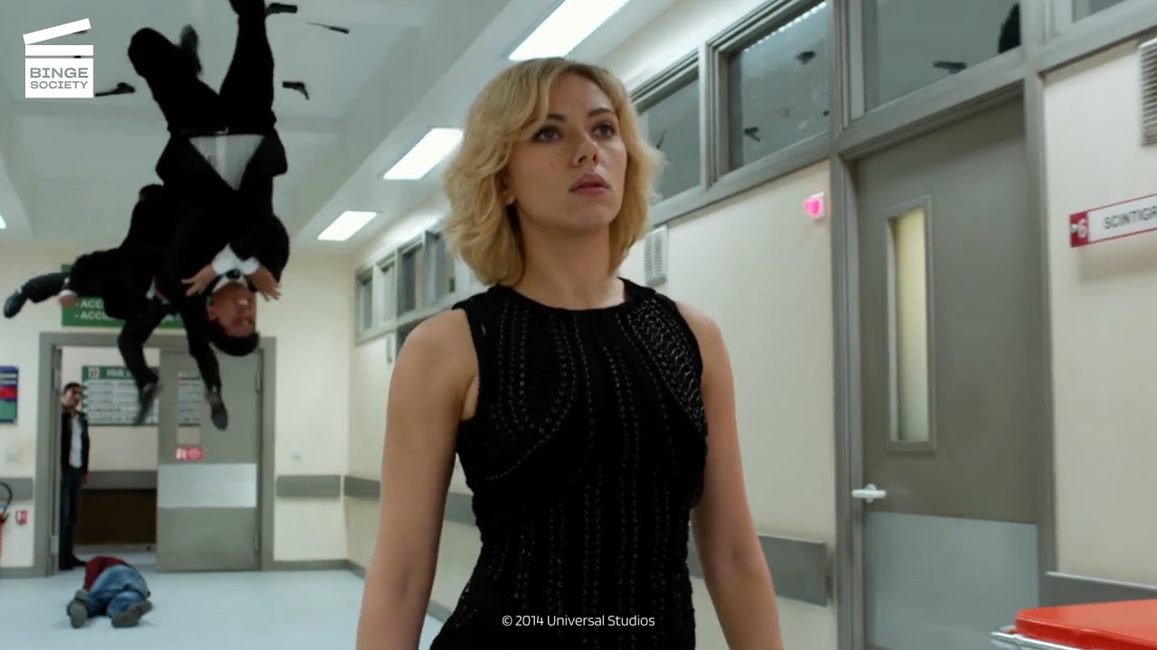 Lucy: Corridor fight