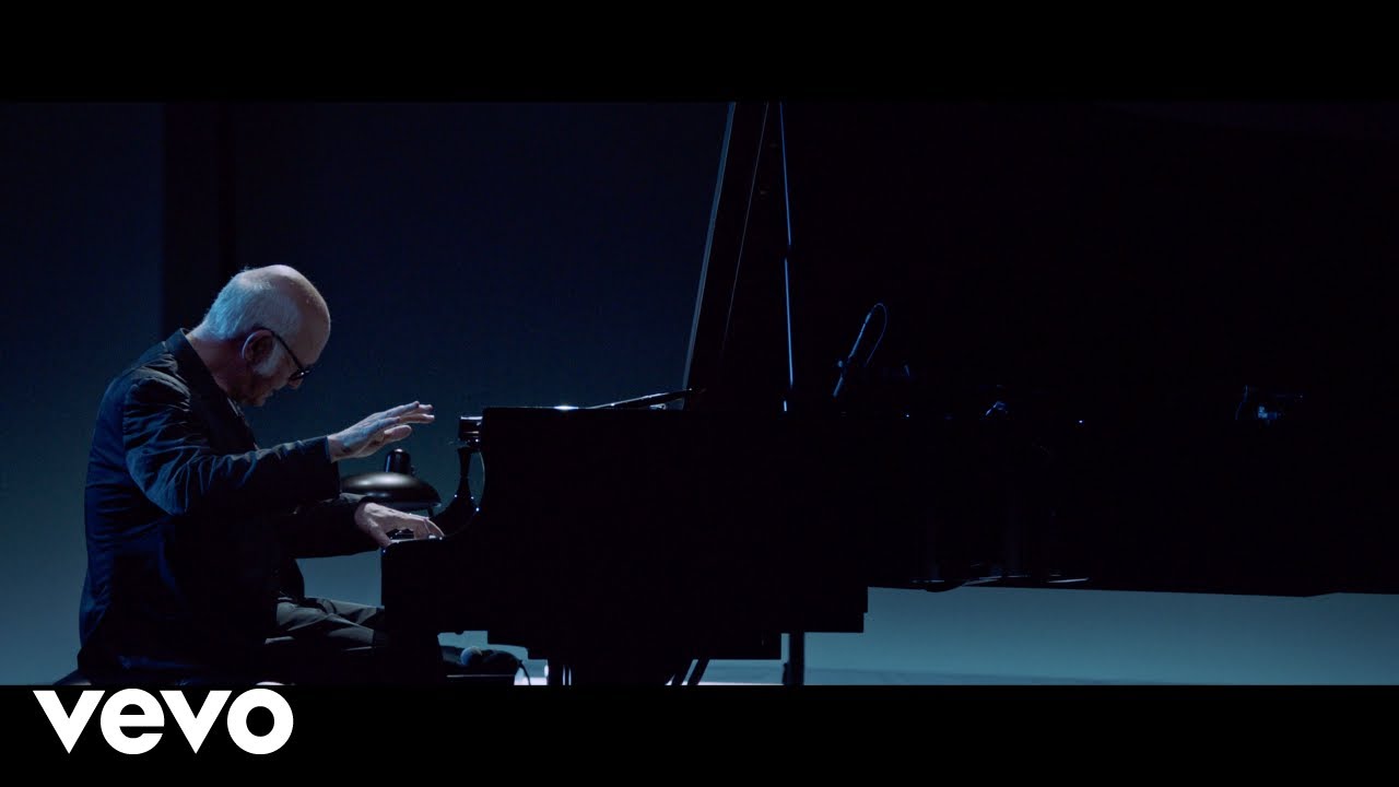 Ludovico Einaudi - Nuvole Bianche (Live From The Steve Jobs Theatre / 2019)