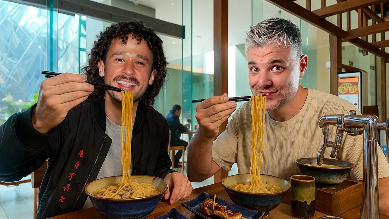 Luisito Comunica invites me to eat at all his restaurants