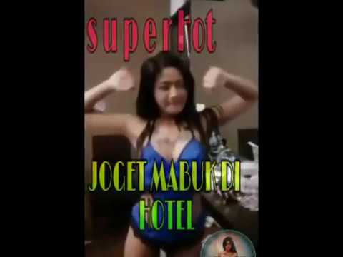 #mabuk#liveighot#livebigohot.                                         cewek hot di mabokin di hotel