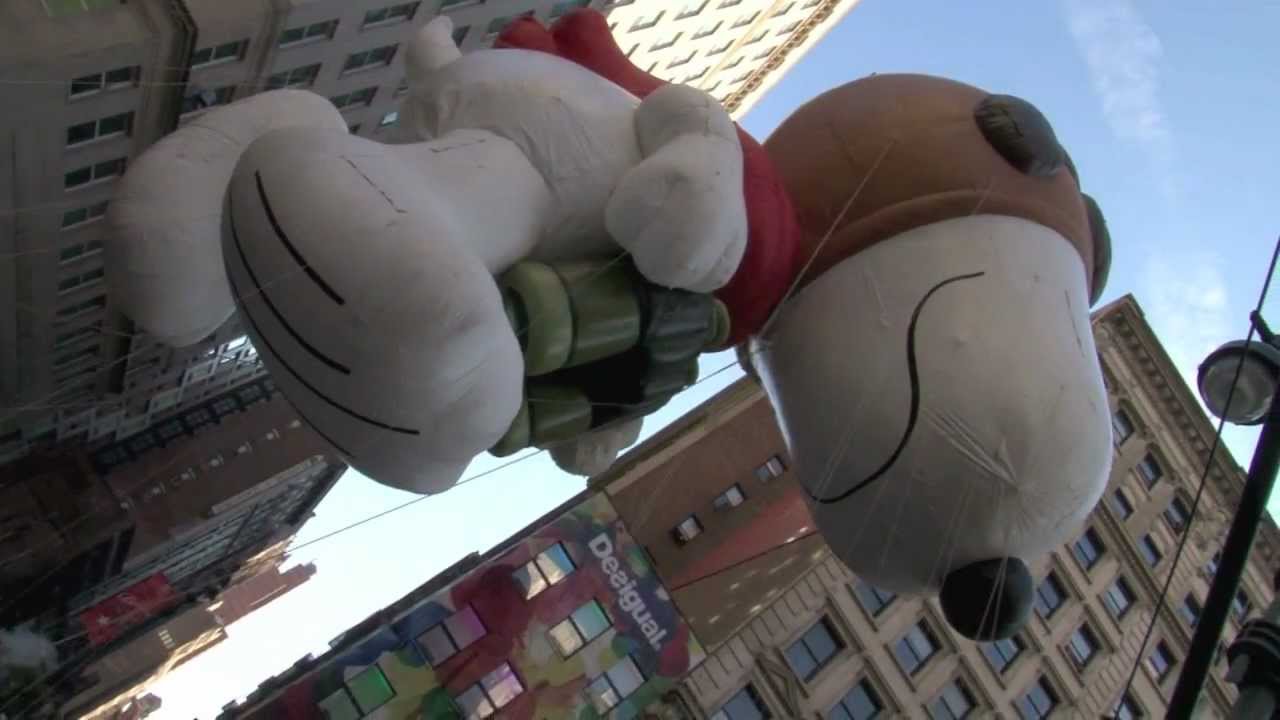macy's thanksgiving day parade in nyc 2011 part 21