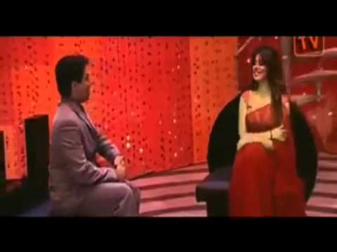 Mahima Saree Pallu Falling Down, Bollywood Actress saree falling down