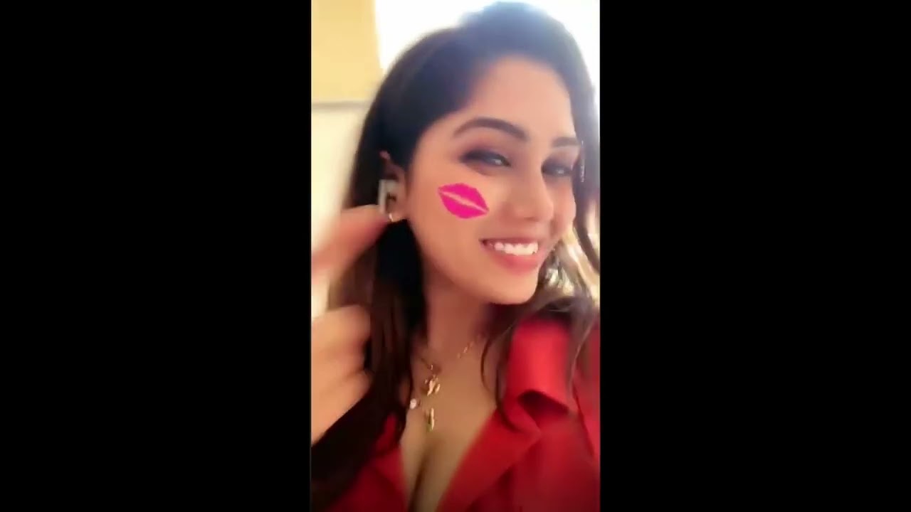 Mahira ka outdoor show ||  ऎसे और वीडियोस के लिए लाइक और सब्सक्राइब करे  ||