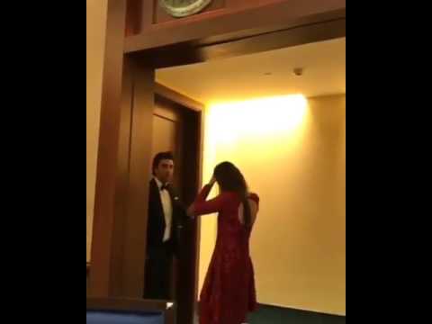 Mahira Khan pleading with Ranbir Kapoor