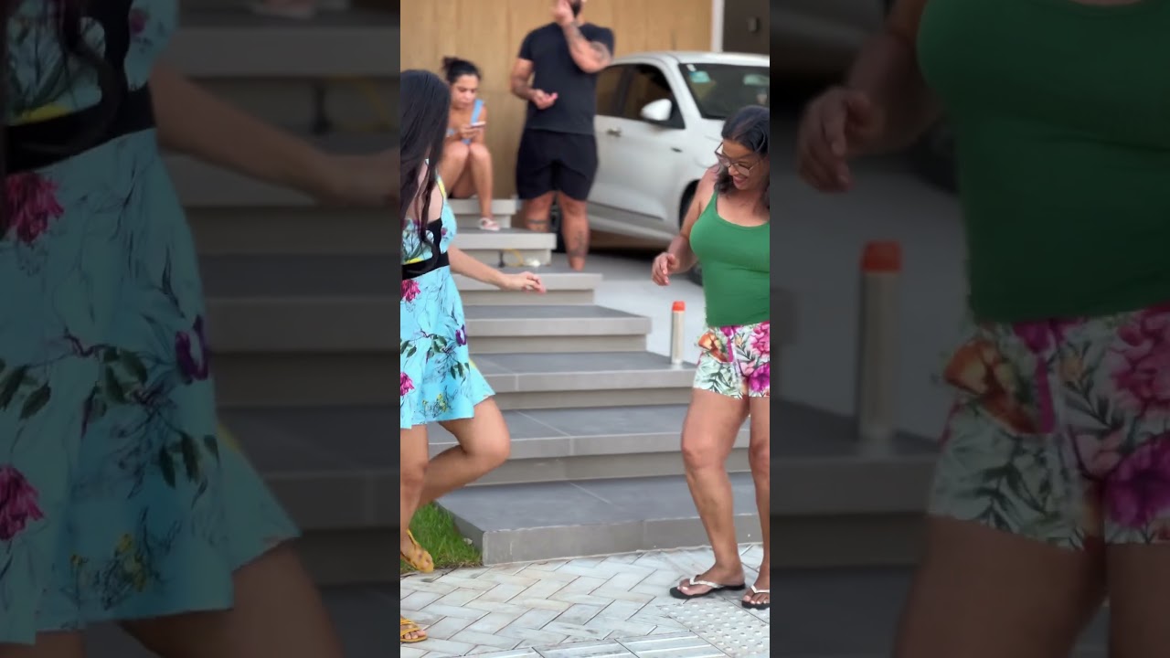 Mainha não resiste a um forrozinho bom desses #dança #jaineleine #humor #forró