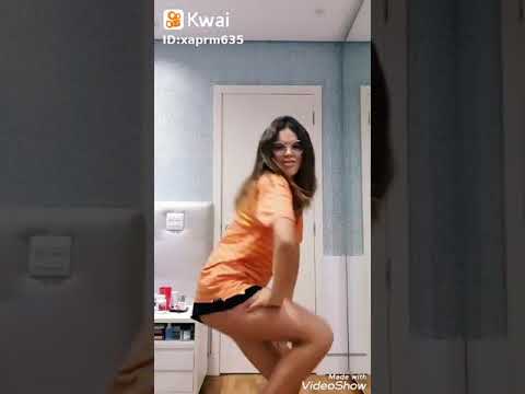 Maisa dançando