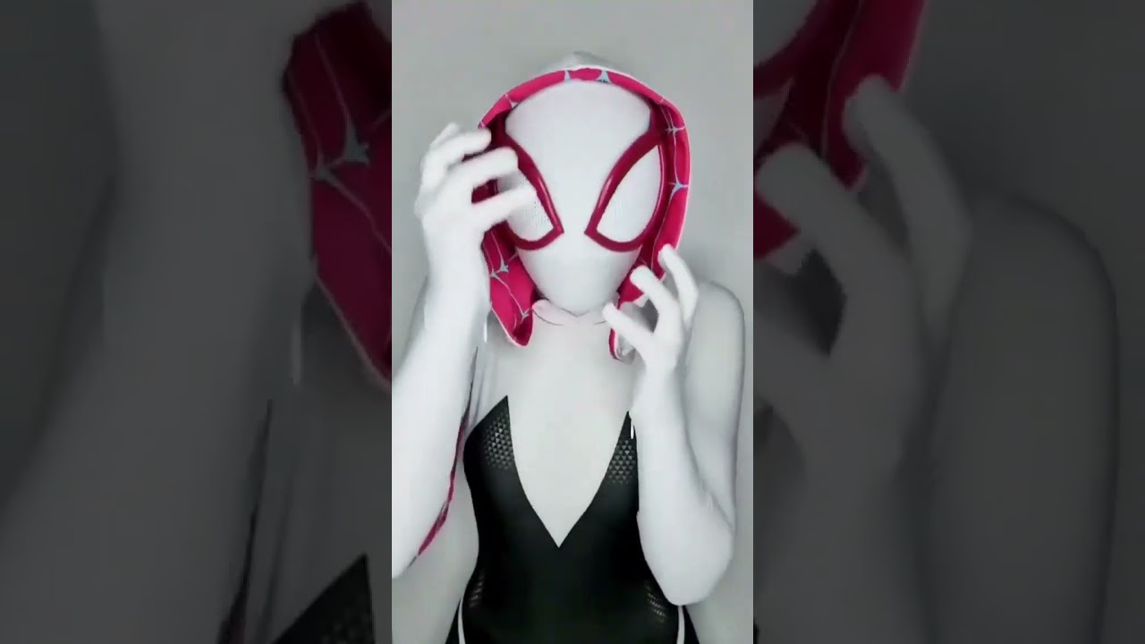 Make your Halloween even more special with our Halloween Spider Gwen Stacy Cosplay Costumes.