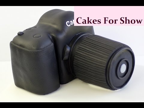 Making a Camera Cake