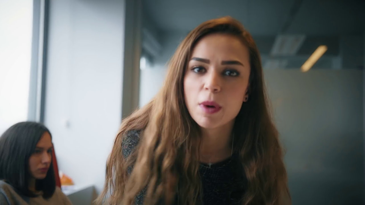 Makyaj Bağımlısı Olduğunuzu Gösteren 7 Davranış 😂