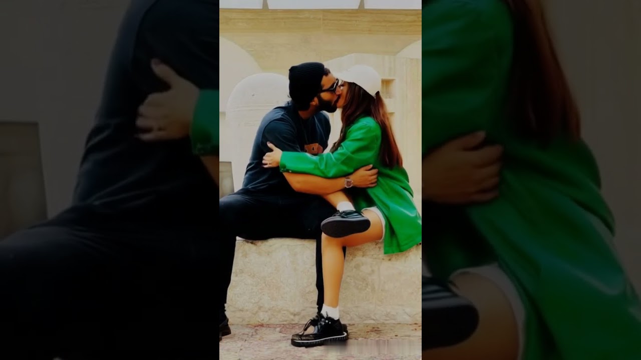 Malaika arora hot bkissing scene |#kissing #shorts