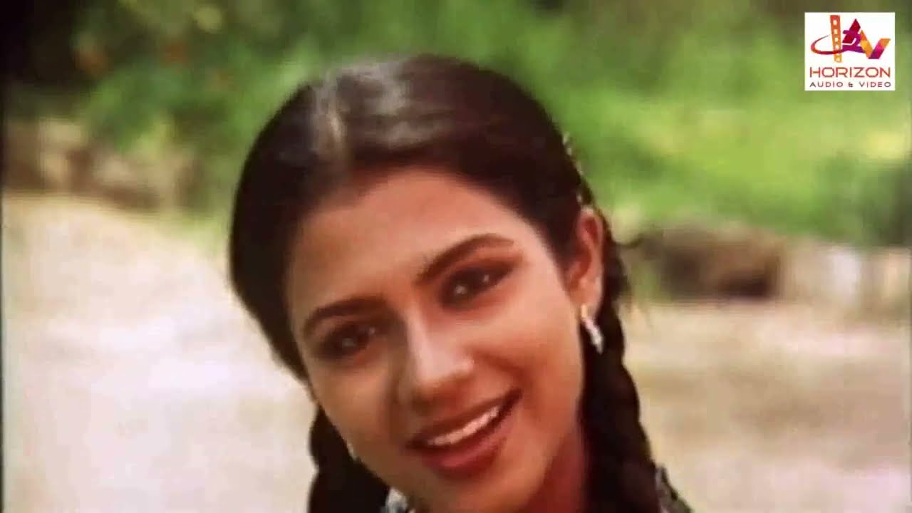 Malargale Itho Itho | Tamil Video Song | Theeratha Vilayattu Pillai 1982 | Poornima Bhagyaraj |