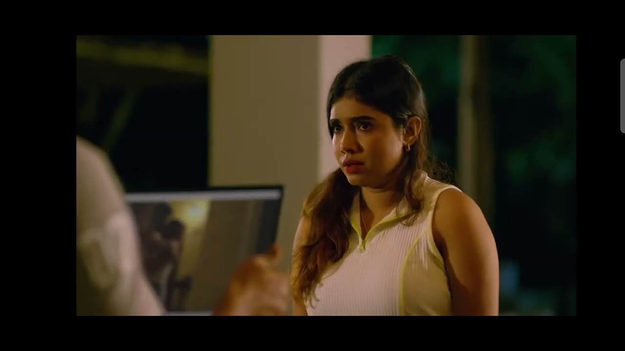 Malayalam actress and bigboss fame Alasandra Johnson liplock scene 💋