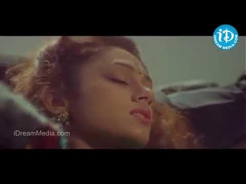 Malayalam actress Shobhana romantic song with Nagarjuna