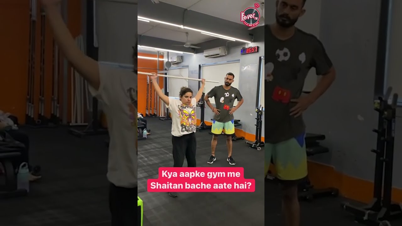 Mallika Dua Having Fun at the Gym | Mallika Dua | Fun Activities | Fitness | Gym | Fever FM