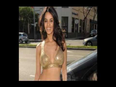 mallika sherawat kissing nip slip