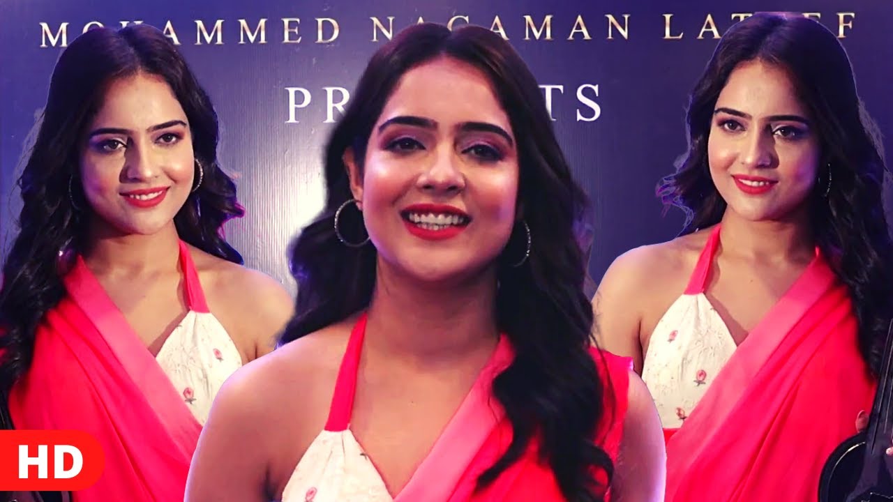 Malvi Malhotra Looks Super Hottt In Pink Saree & White Blouse At International Iconic Awards 2021