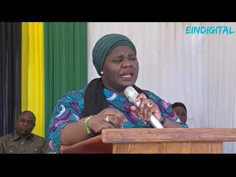 MAMA AFARIKI DUNIA KWA KUSOMBWA NA MAFURIKO WILAYANII NYAGHWALE MKOANI GEITA