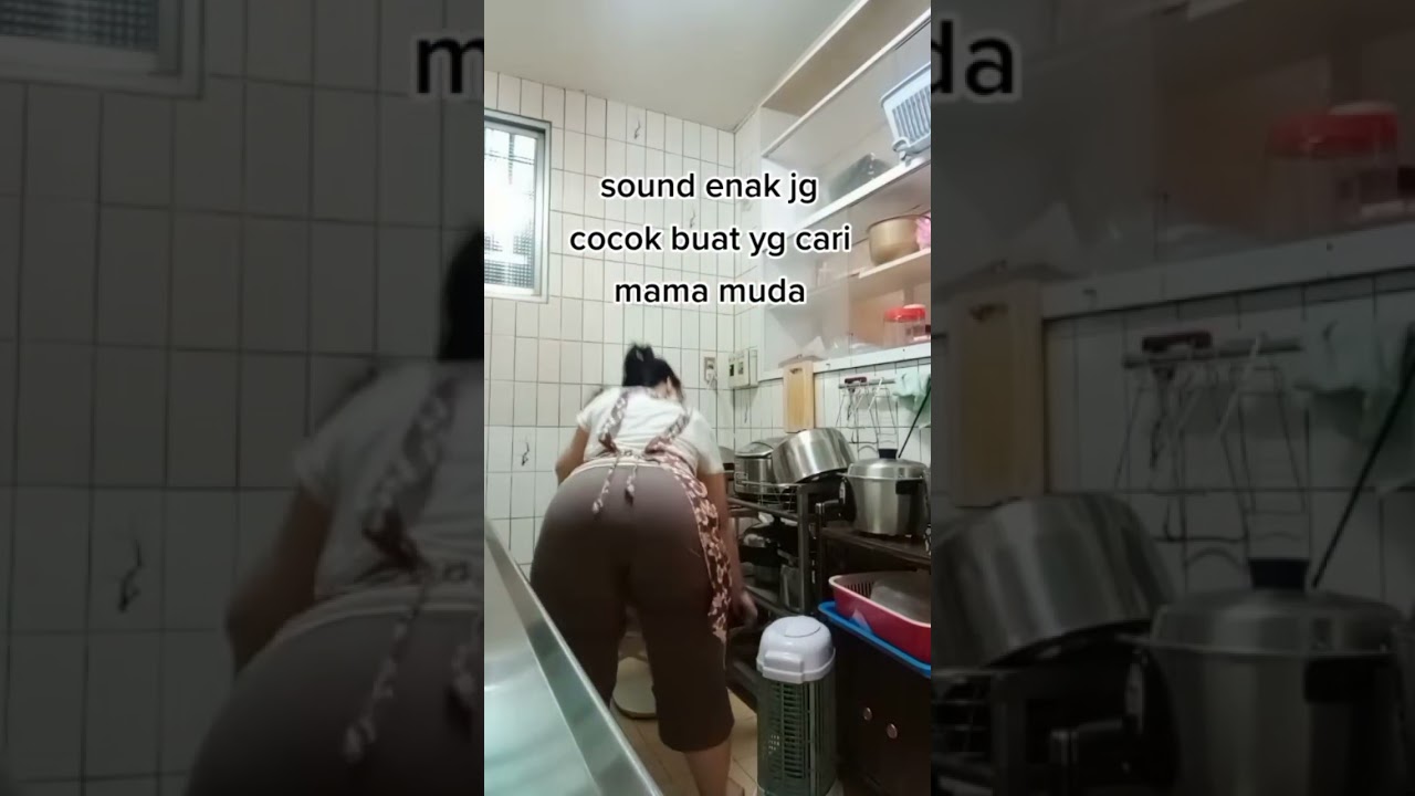 mantap 🤤‼️ bokong gede mamah muda#sorts #goyang #montok