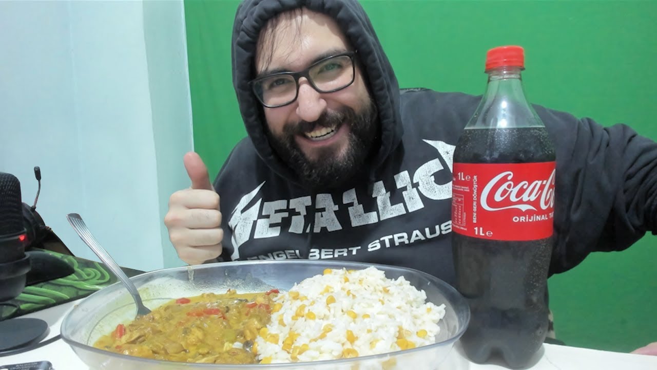 Mantarlı Körili Kremalı Tavuk + Mısırlı Pirinç Pilavı + 1 LT Kola