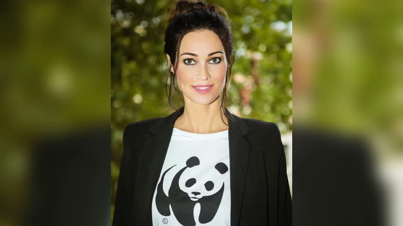 Manuela Arcuri Biography, Celebrity Birthday, Boyfriend, Family, Parents & Nationality