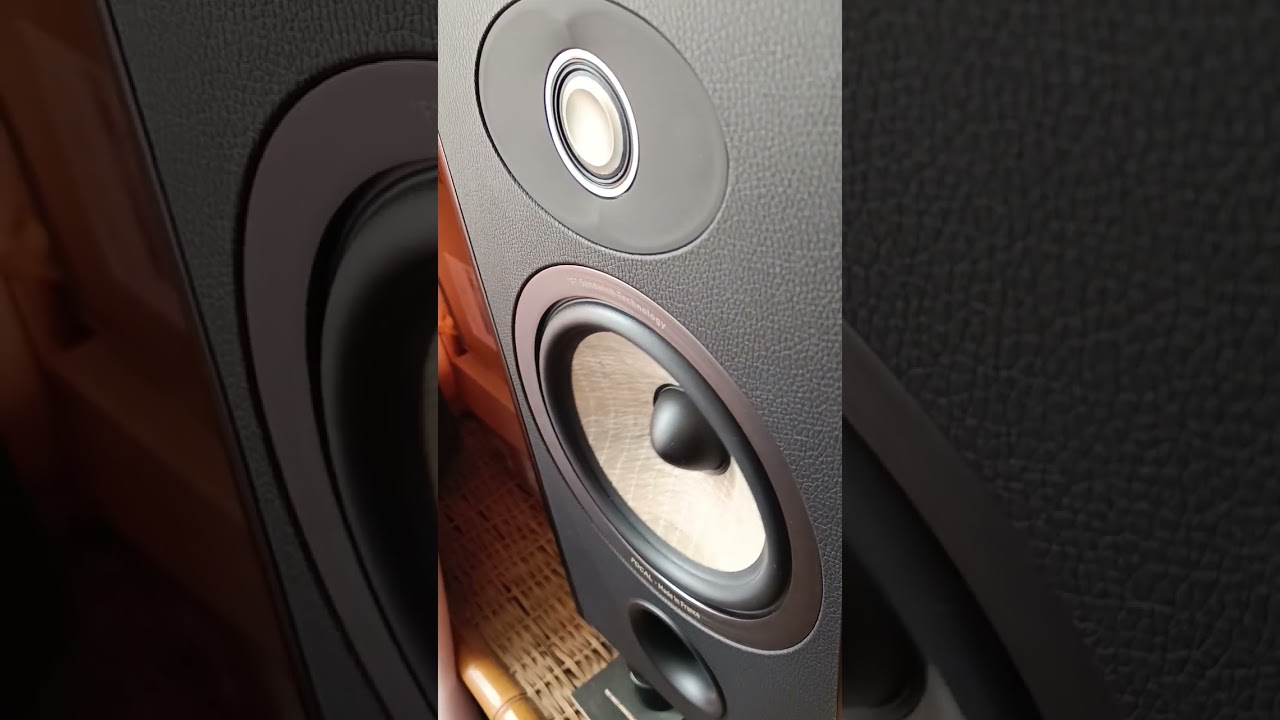 Marantz M1 & Focal Aria Evo XN°1 Audio 01