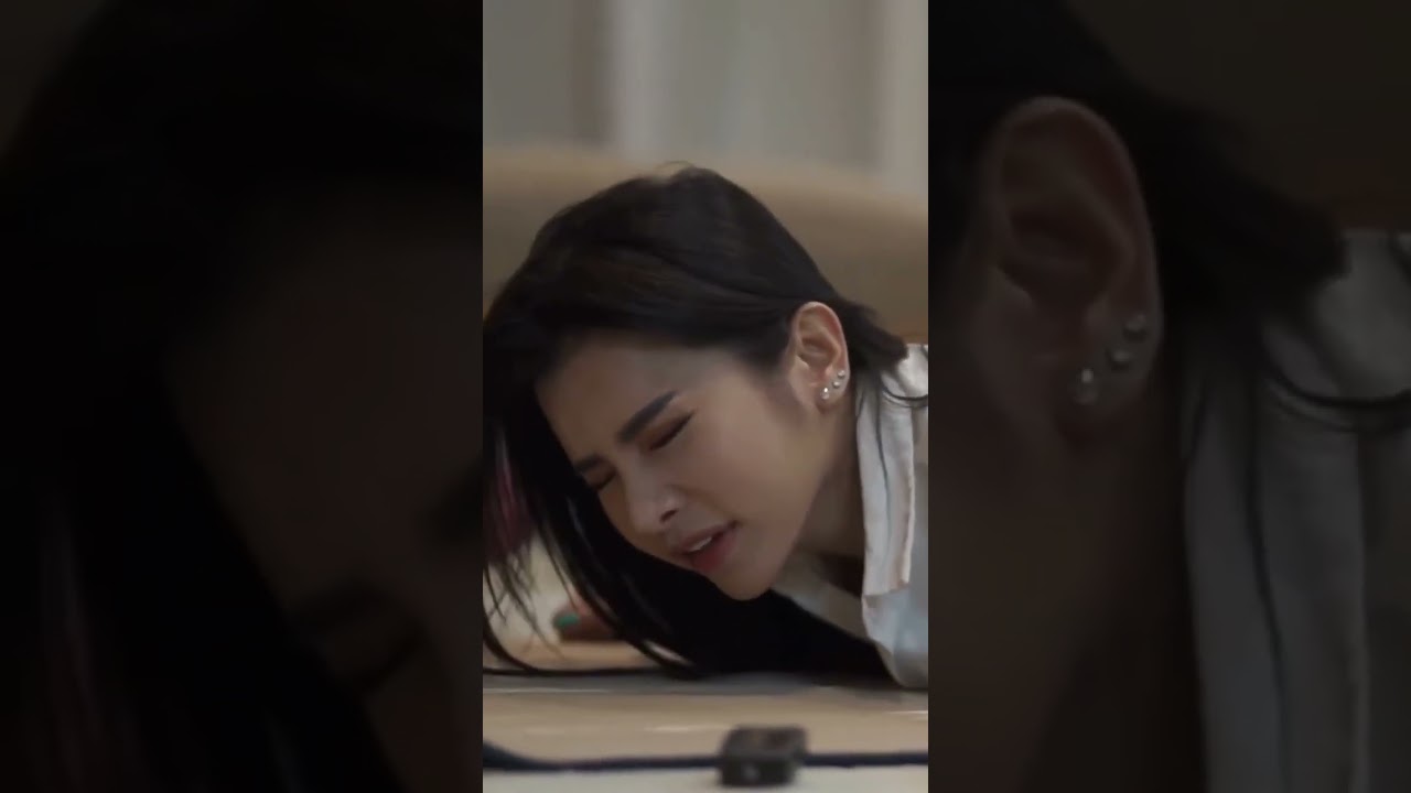 Maria vania keretek Abal Abal suara nya bikin nagih .