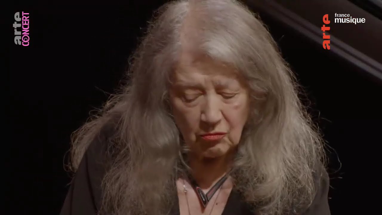 Martha Argerich - Beethoven Piano Concerto No. 2