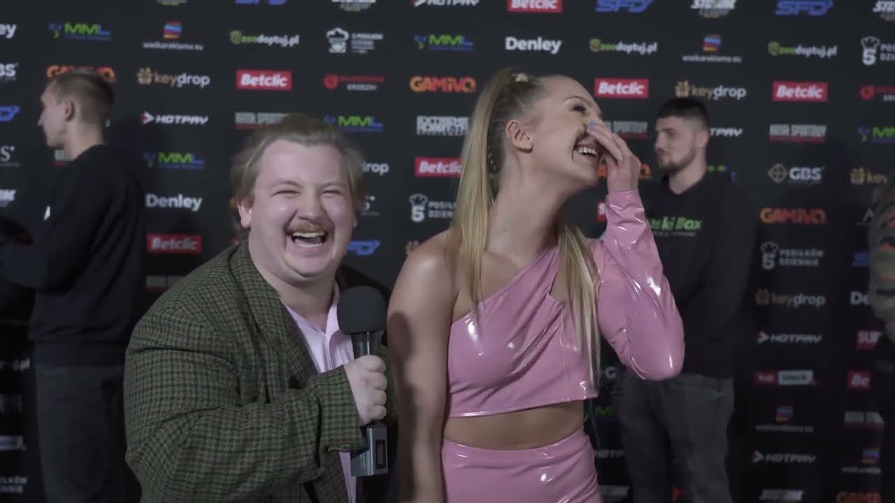 Marti Renti - jakie majtki na konferencję Fame MMA 12